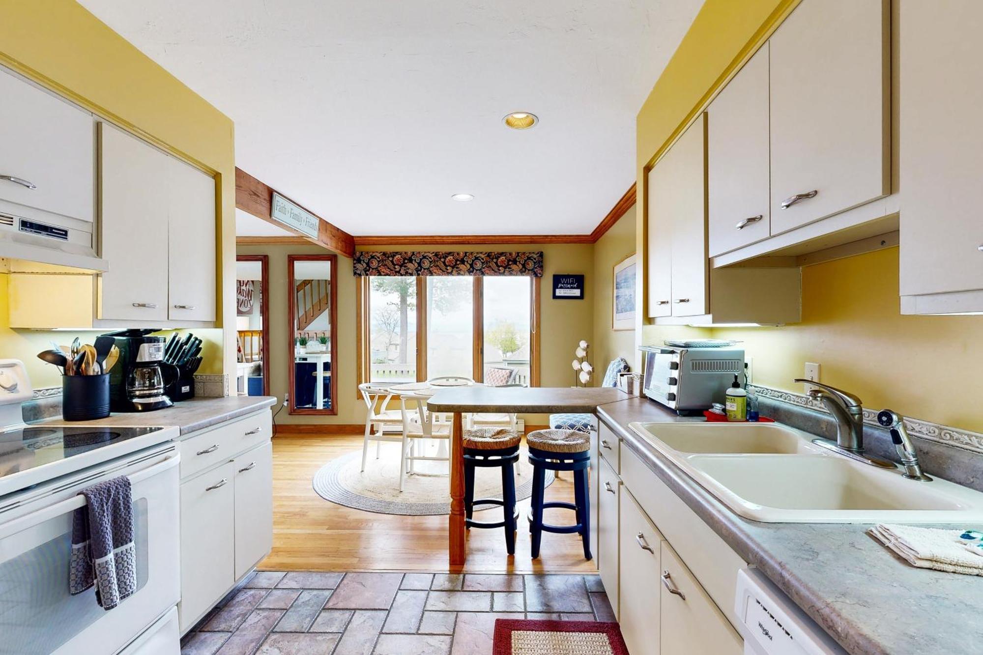 Samoset Condo On Lake Winnipesaukee Gilford Ruang foto